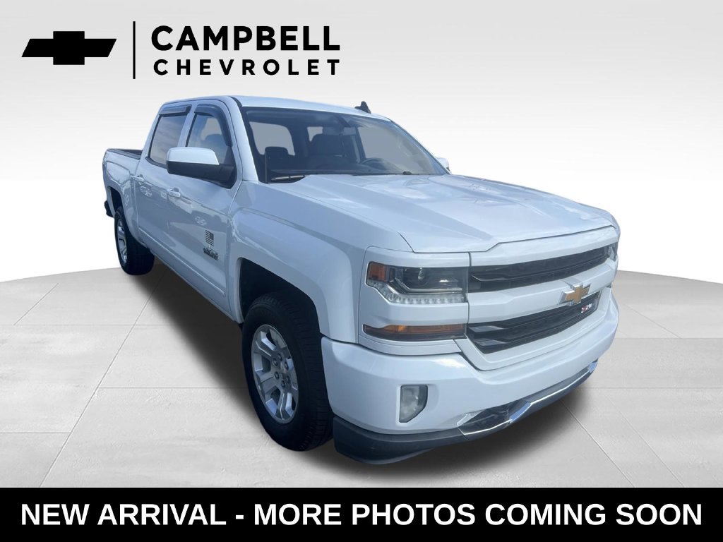 Used 2018 Chevrolet Silverado 1500 LT w/ Texas Edition AWD/4WD image 7