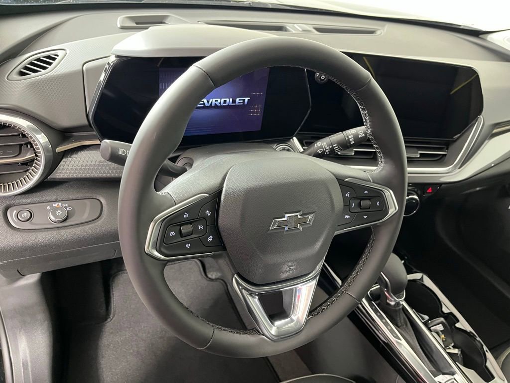 New 2026 Chevrolet Trax ACTIV w/ Driver Confidence Package FWD image 24