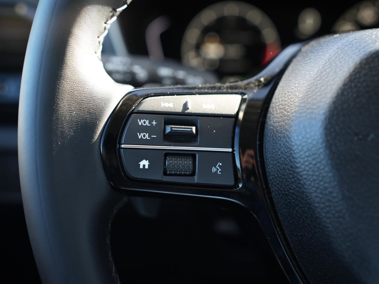 Used 2025 Honda Pilot EX-L image 21