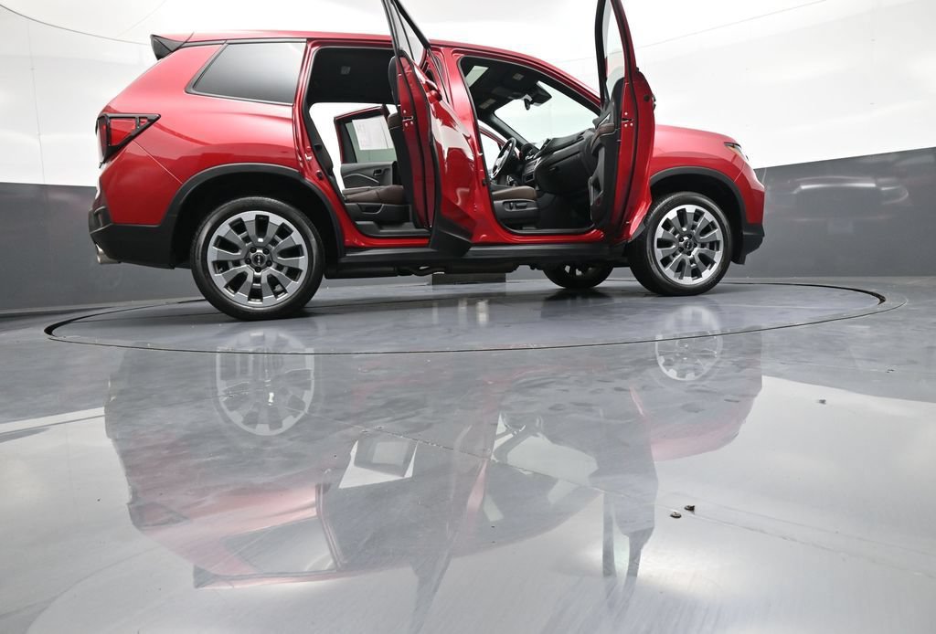 Certified 2024 Honda Passport EX-L image 49
