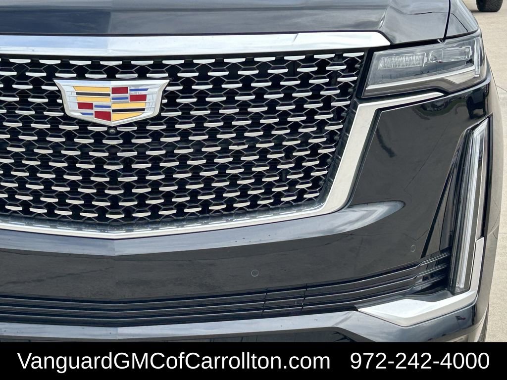 Used 2024 Cadillac Escalade ESV Luxury image 4