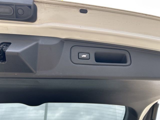 Used 2022 Honda Passport TrailSport image 17