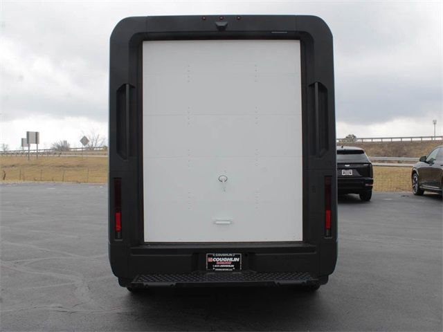 New 2025 Chevrolet Brightdrop 400 image 9