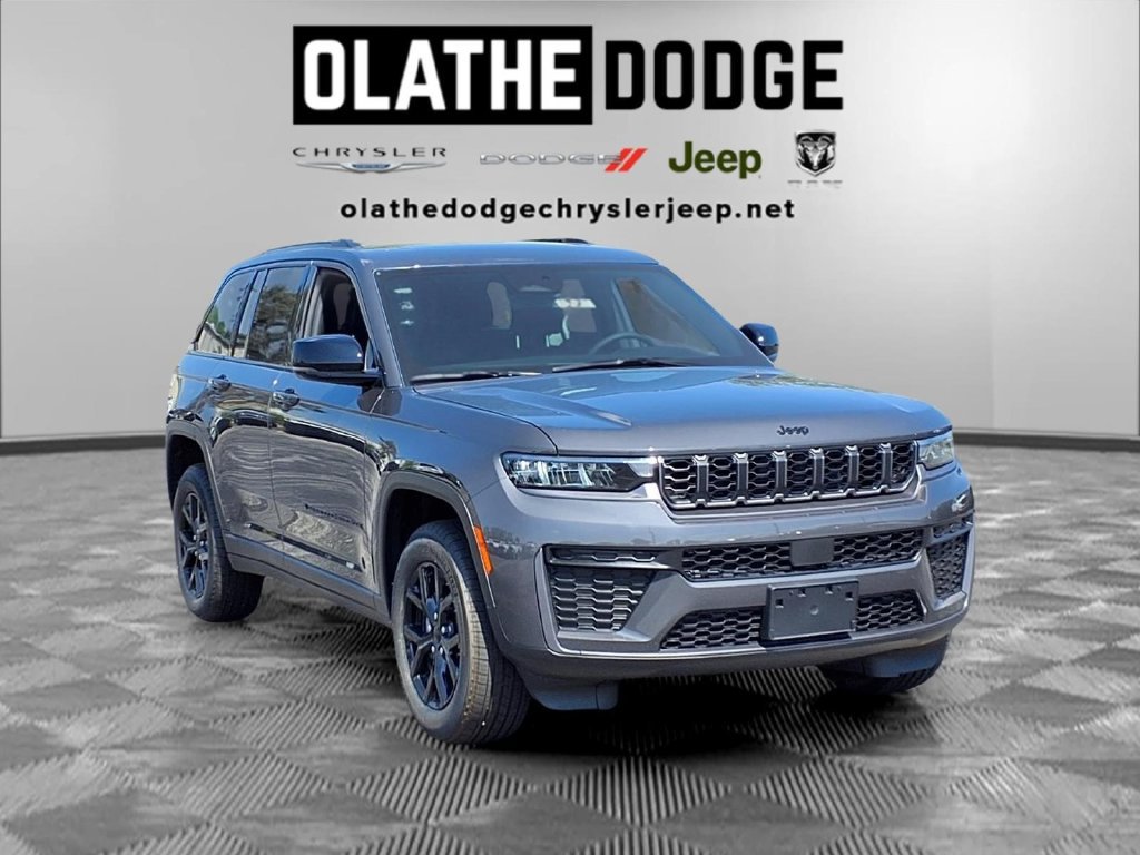 New 2026 Jeep Grand Cherokee Altitude AWD/4WD image 26