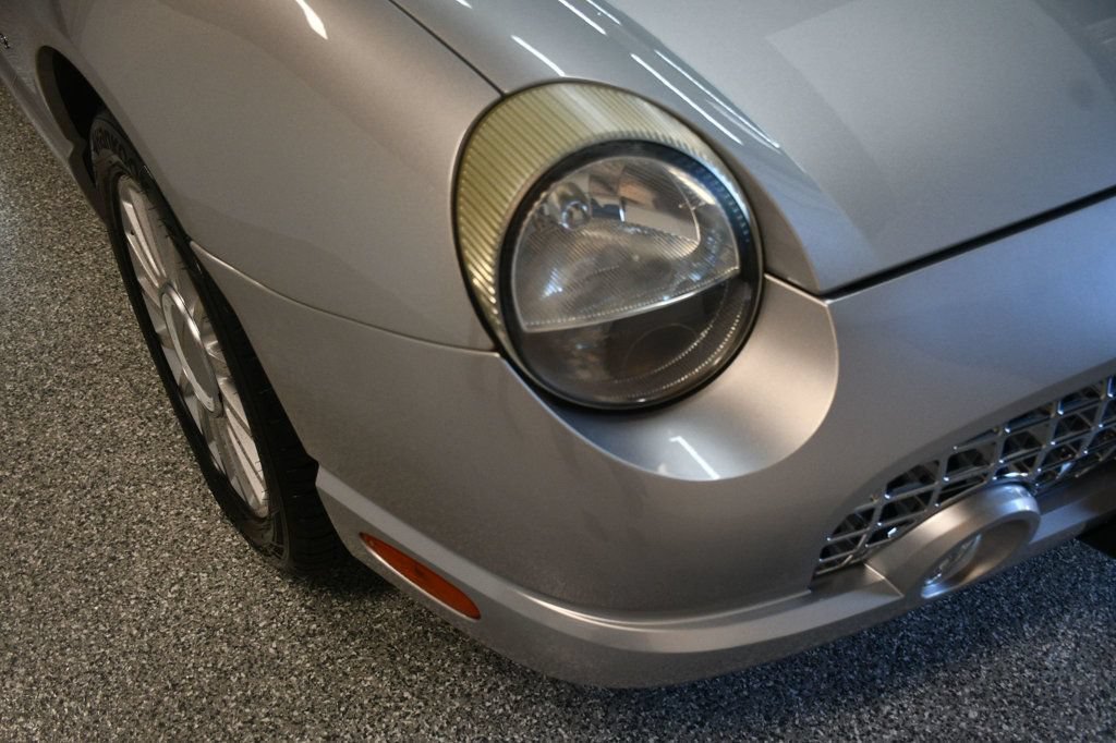 Used 2004 Ford Thunderbird RWD image 13