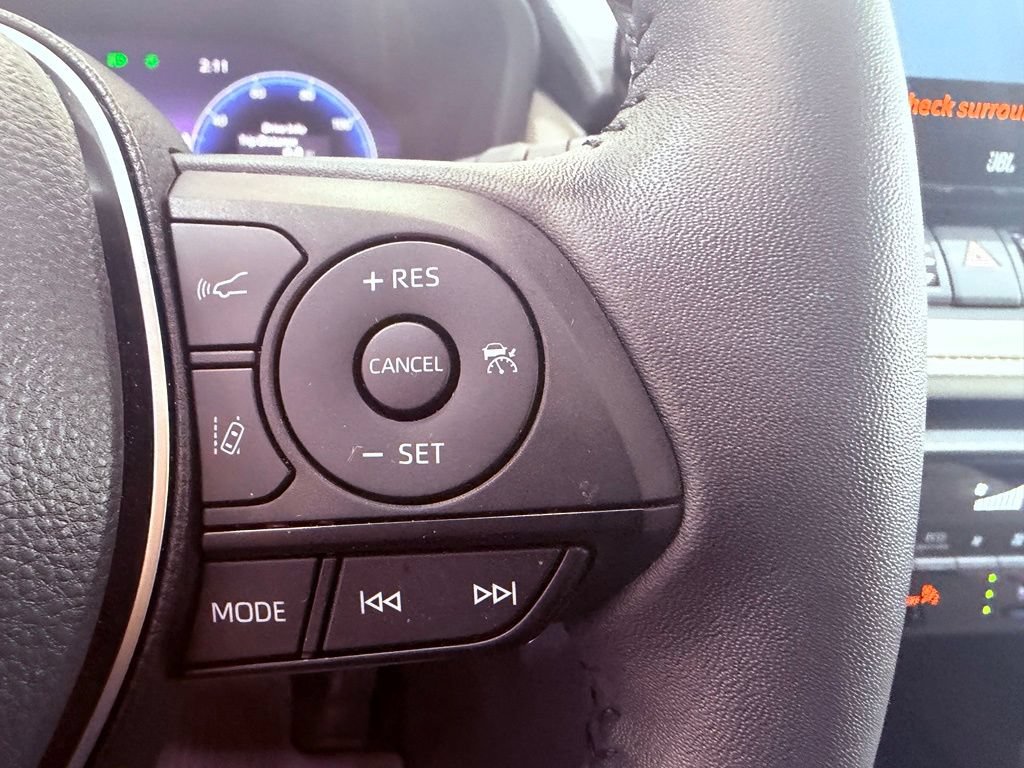 Used 2024 Toyota RAV4 Limited w/ Advanced Technology Package AWD/4WD image 23