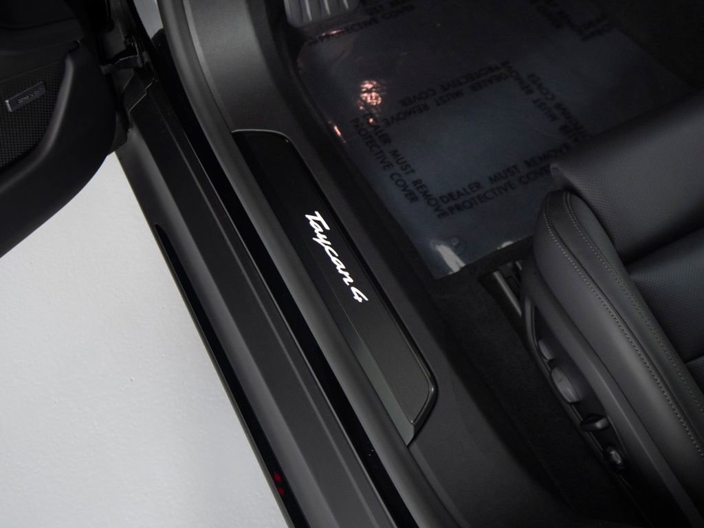 New 2026 Porsche Taycan AWD/4WD image 22