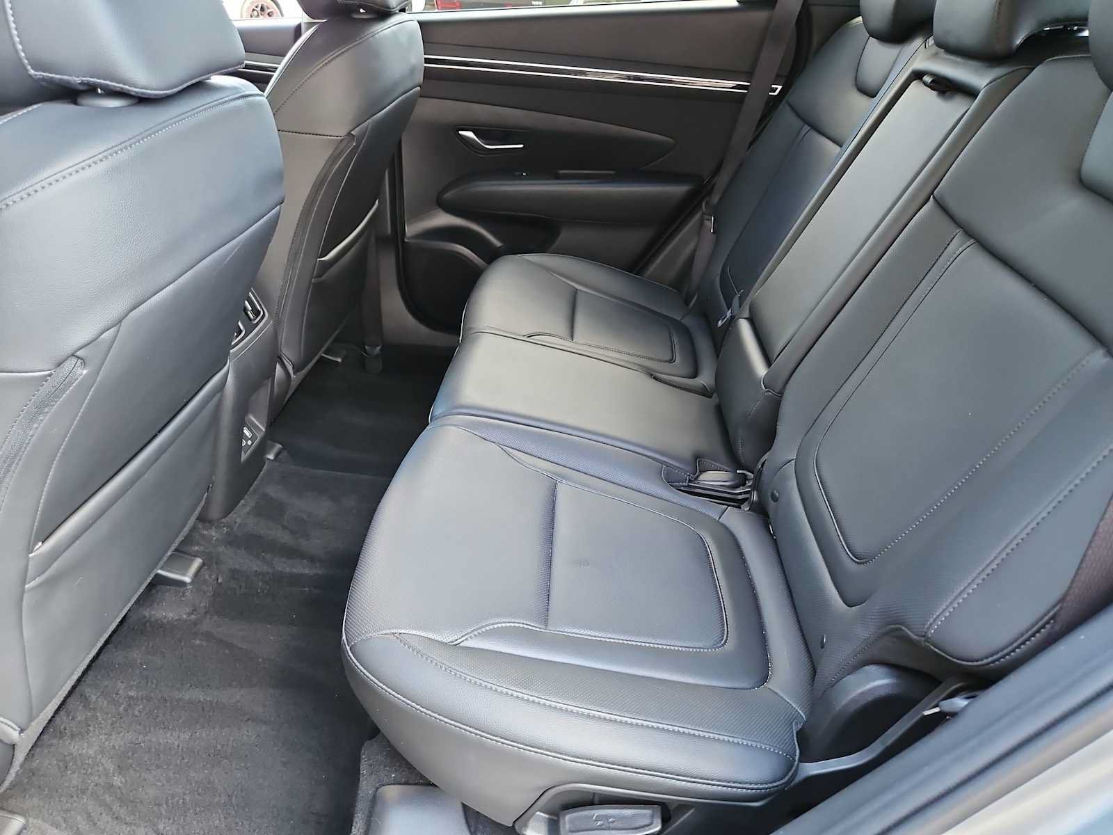Certified 2024 Hyundai Tucson SEL w/ Convenience Package FWD image 19
