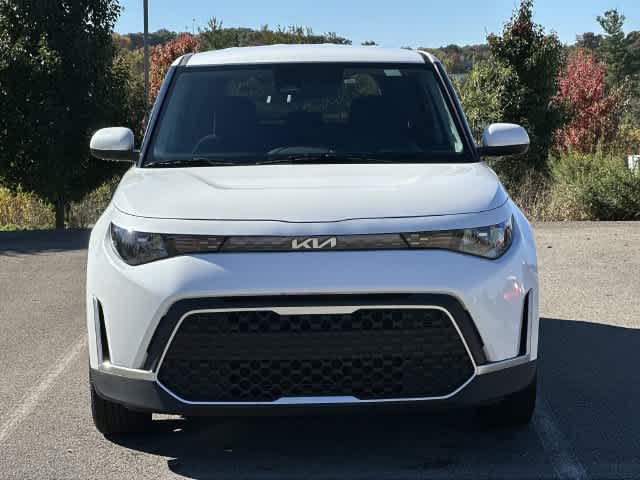Used 2025 Kia Soul LX w/ LX Technology Package FWD image 19
