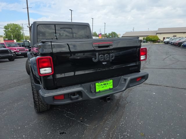 Used 2021 Jeep Gladiator Sport AWD/4WD image 6