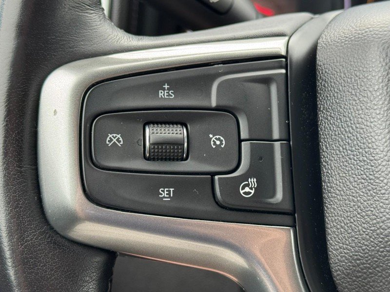 Used 2022 Chevrolet Silverado 1500 LTZ AWD/4WD image 17