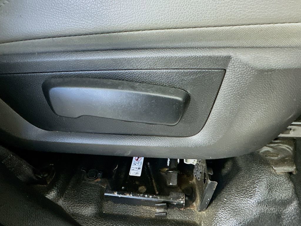 Used 2017 RAM 3500 Tradesman w/ Chrome Appearance Group AWD/4WD image 22