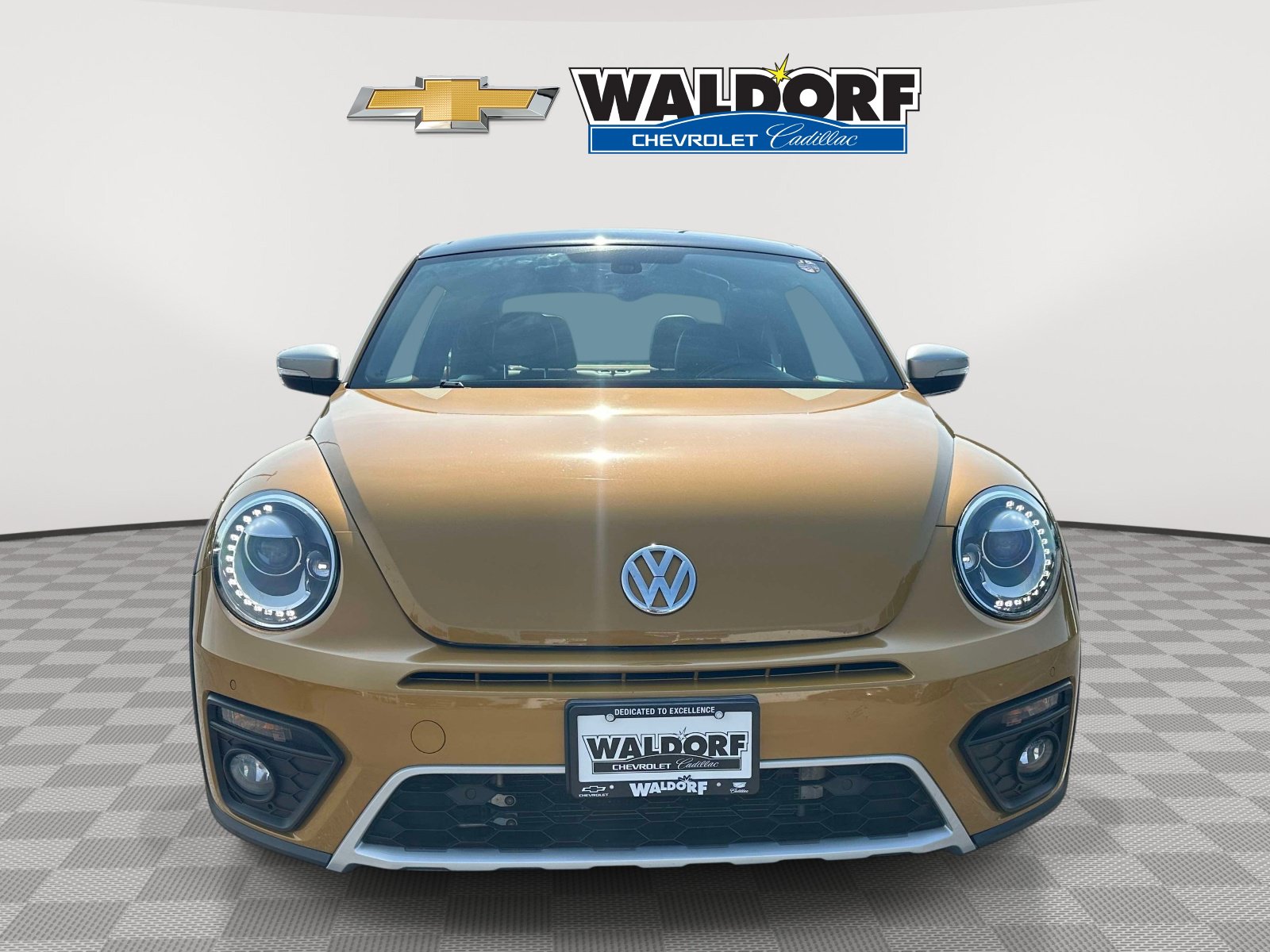 Used 2016 Volkswagen Beetle 1.8T Dune w/ Dune Technology Package FWD image 2