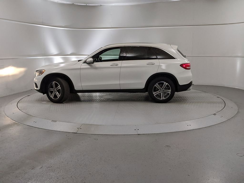 Used 2019 Mercedes-Benz GLC 300 4MATIC image 5