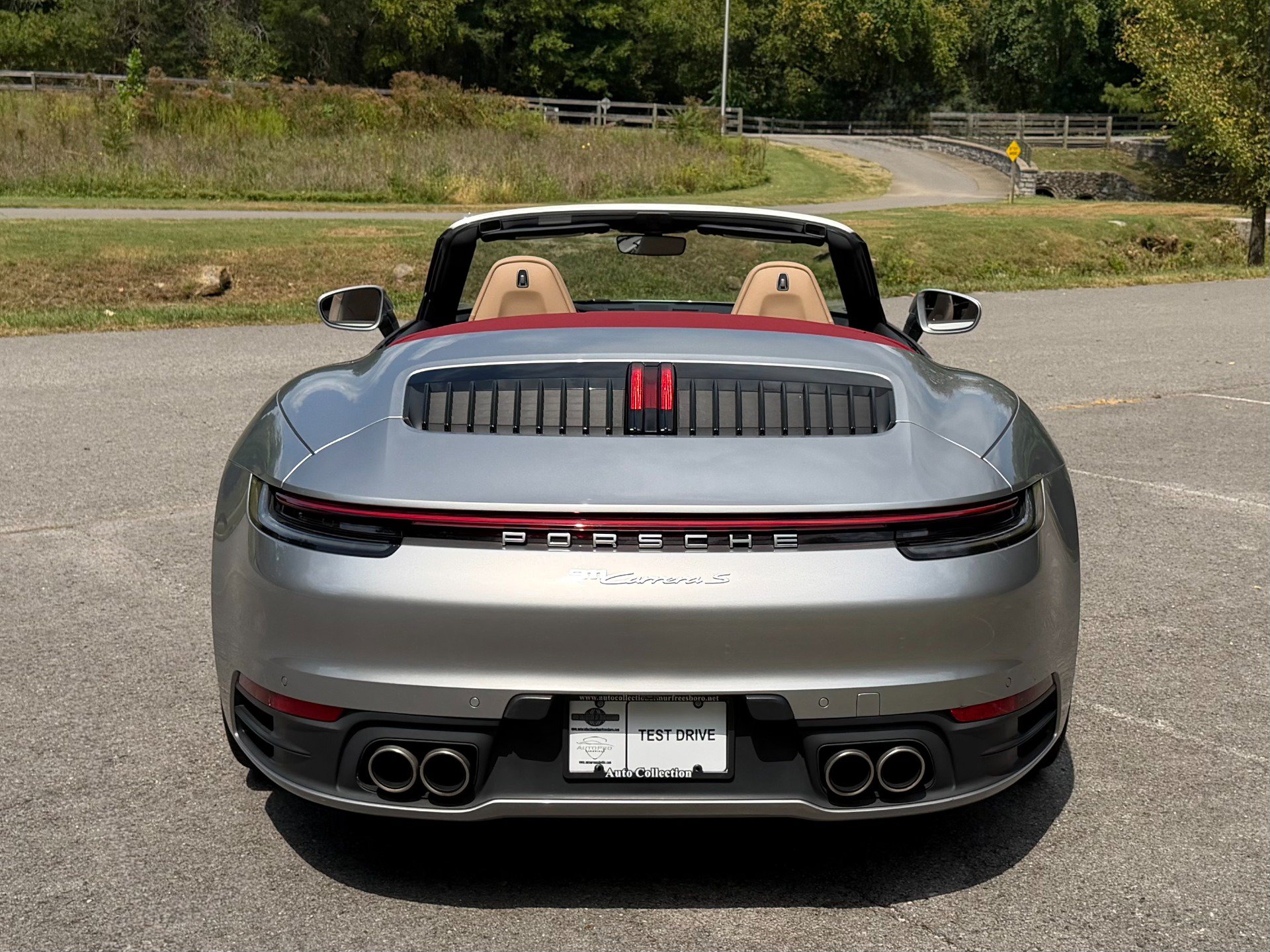 Used 2020 Porsche 911 Carrera S RWD image 6