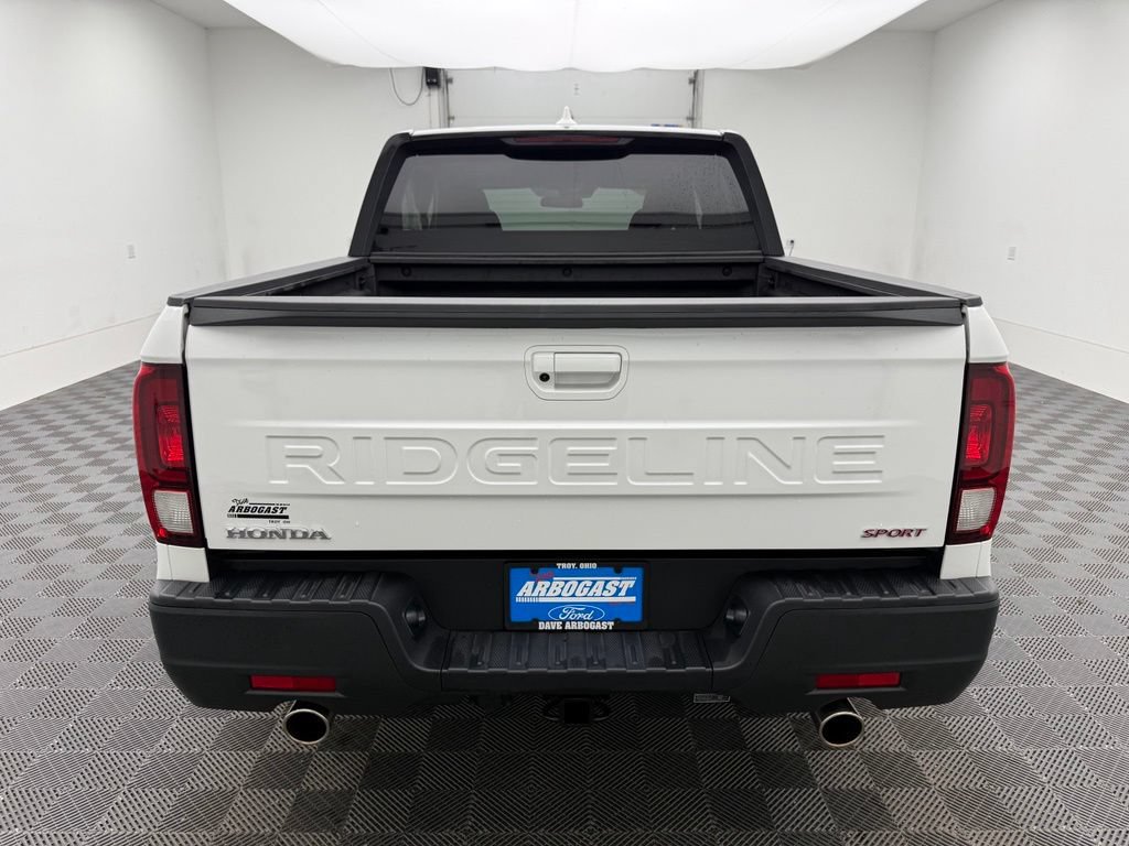 Used 2025 Honda Ridgeline Sport+ image 9