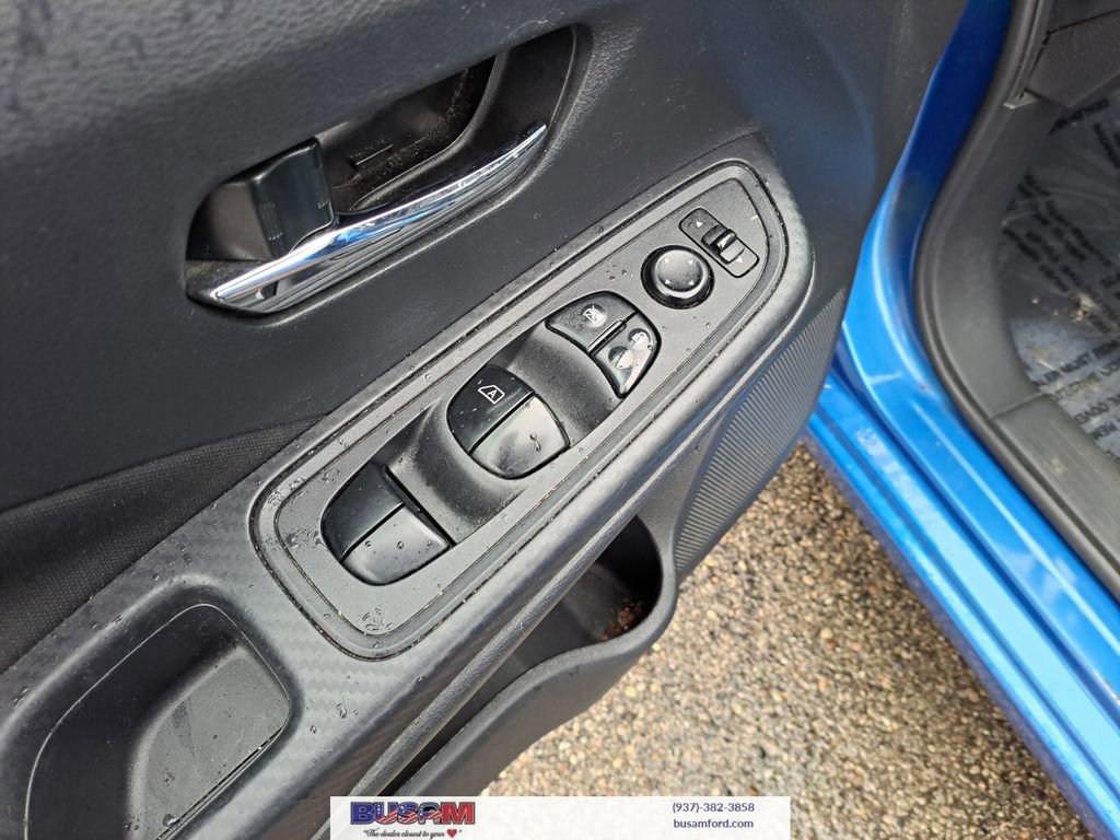 Used 2021 Nissan Versa SV image 14