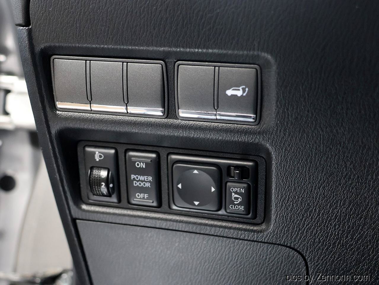 Used 2012 INFINITI QX56 4WD w/ Theater Pkg image 27