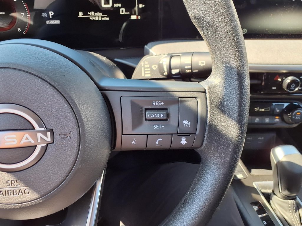 Used 2026 Nissan Kicks SV w/ SV Premium Package FWD image 14