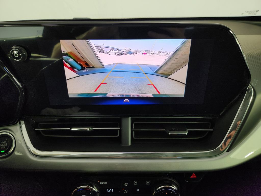 New 2026 Chevrolet Trax LT w/ Driver Confidence Package image 15