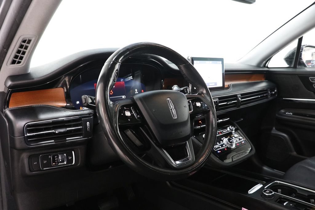 Used 2022 Lincoln Corsair Reserve AWD/4WD image 16
