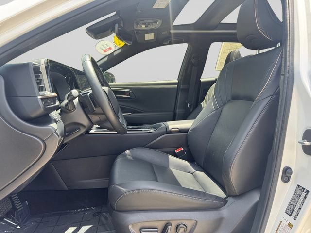 Certified 2024 Toyota Crown Platinum AWD/4WD image 10