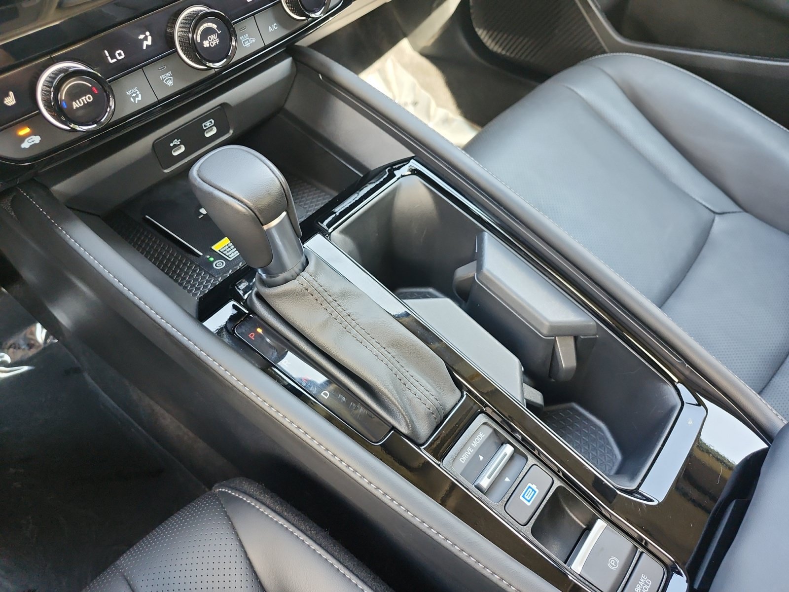 Used 2024 Honda Accord Touring image 25