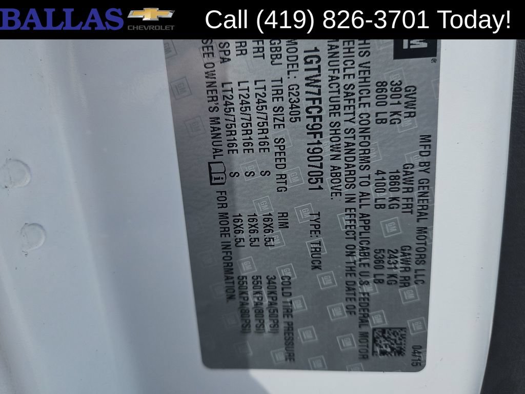 Used 2015 GMC Savana 2500 RWD image 31
