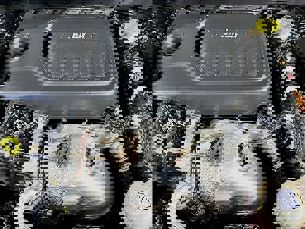 Used 2022 Jeep Cherokee Latitude Lux w/ Sun & Sound Group image 9