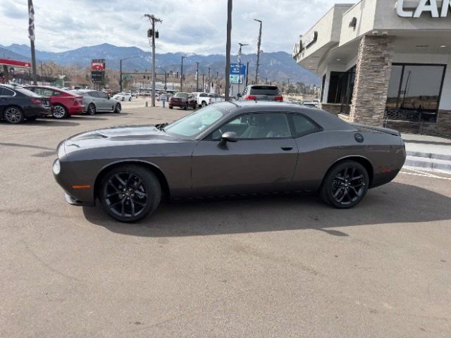 Used 2022 Dodge Challenger SXT w/ Blacktop Package image 6