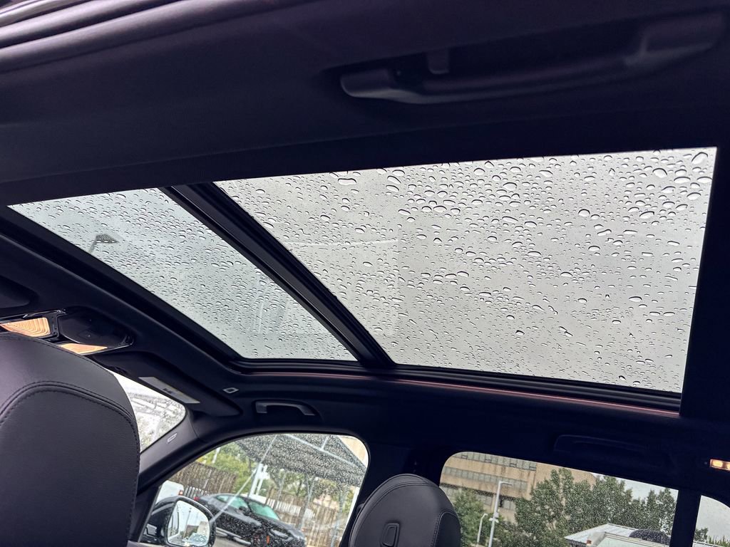 Certified 2022 BMW X5 xDrive40i w/ Premium Package image 13