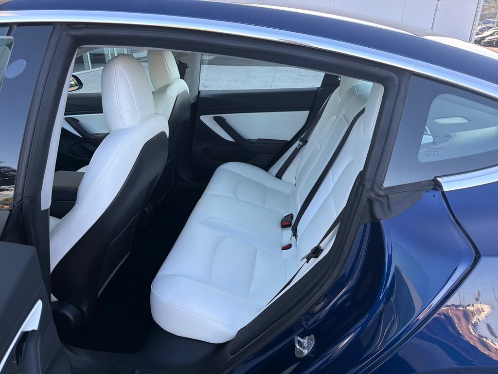 Used 2018 Tesla Model 3 Long Range AWD/4WD image 12