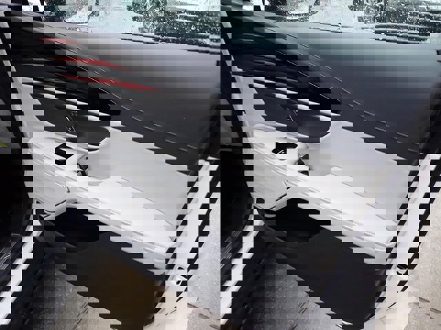 New 2026 Lincoln Nautilus Premier image 13