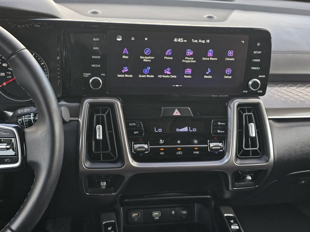 Used 2023 Kia Sorento S FWD image 16