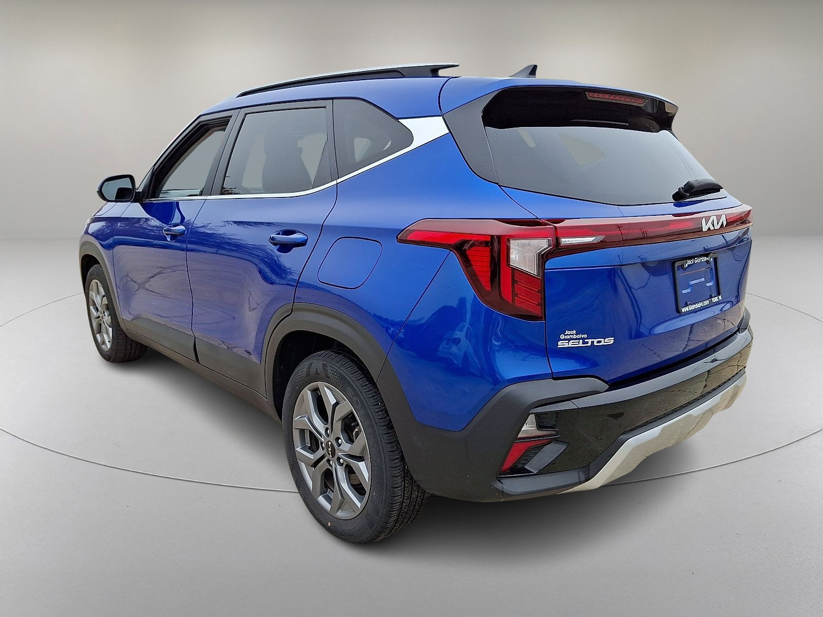 Used 2024 Kia Seltos S image 7