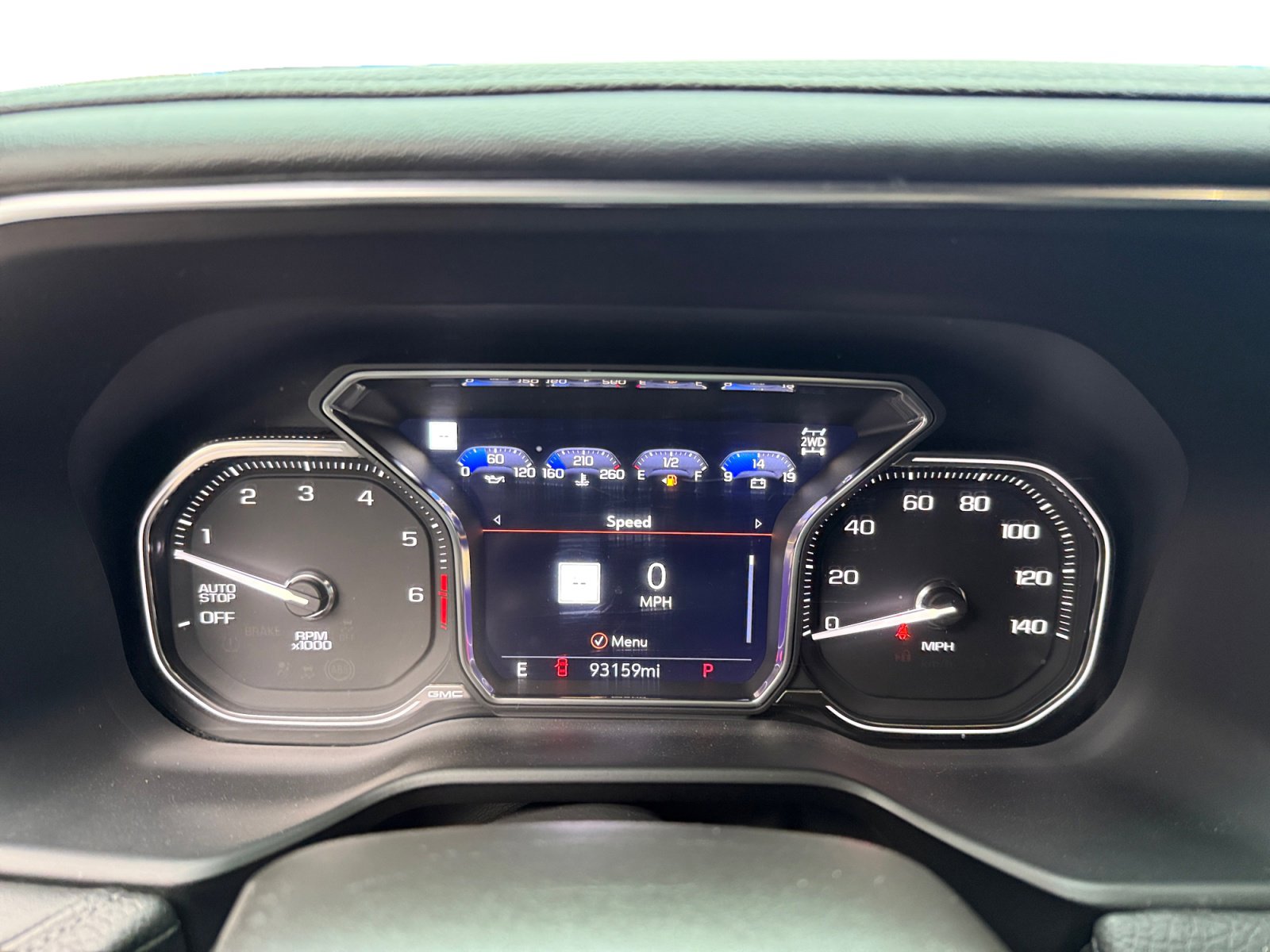 Used 2021 GMC Yukon XL Denali image 11