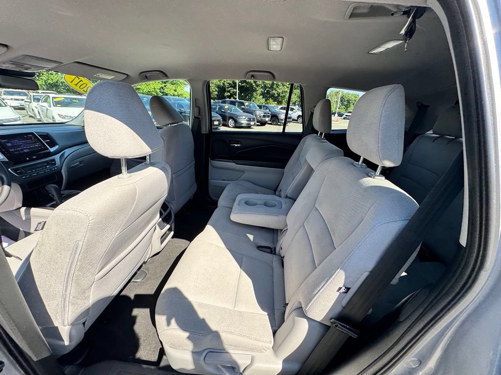 Used 2017 Honda Pilot EX image 24