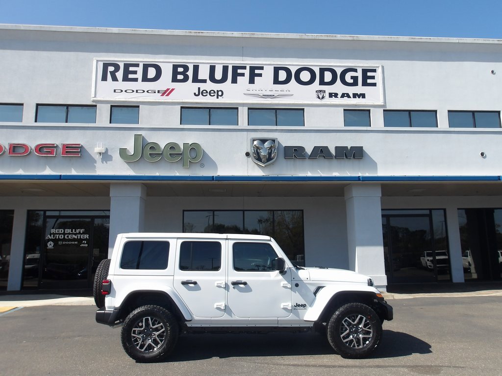 New 2025 Jeep Wrangler Sahara w/ Safety Group