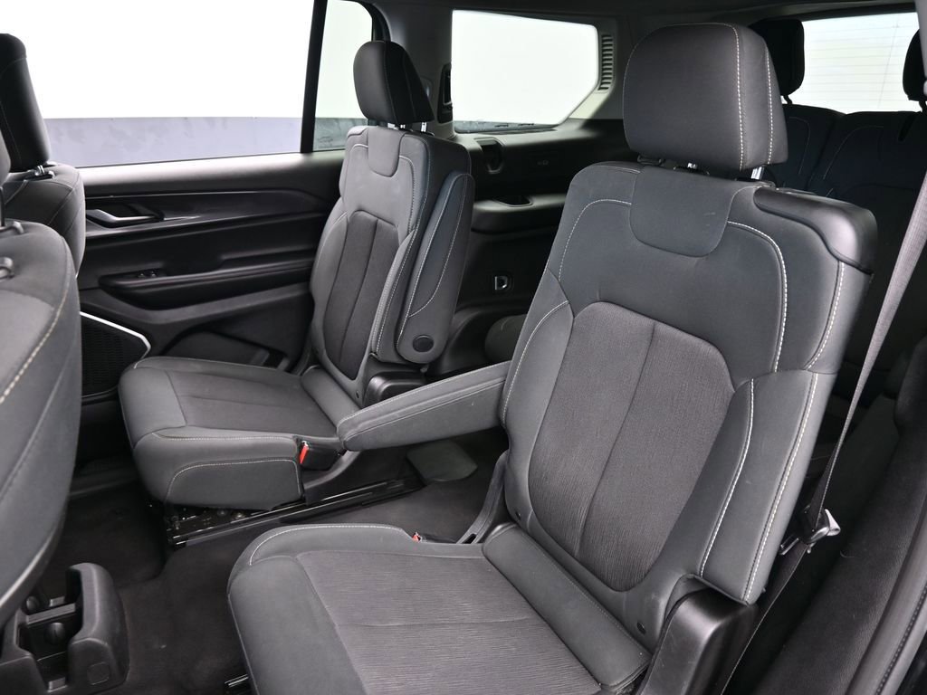 Used 2021 Jeep Grand Cherokee L Laredo w/ Luxury Tech Group I image 35