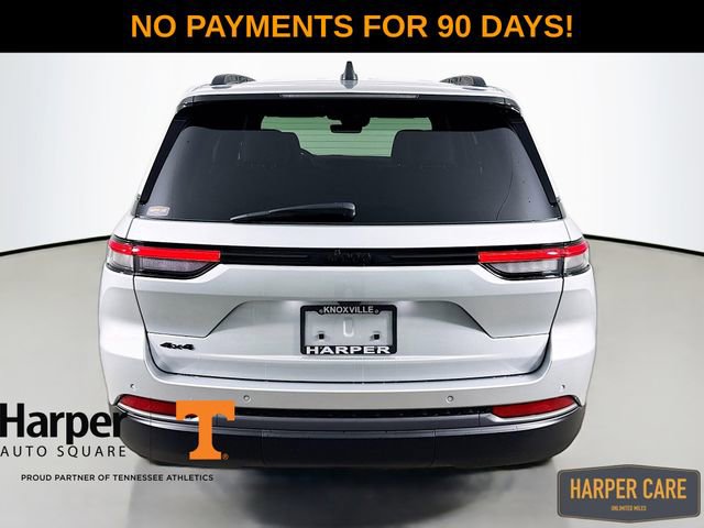 New 2026 Jeep Grand Cherokee Altitude image 7