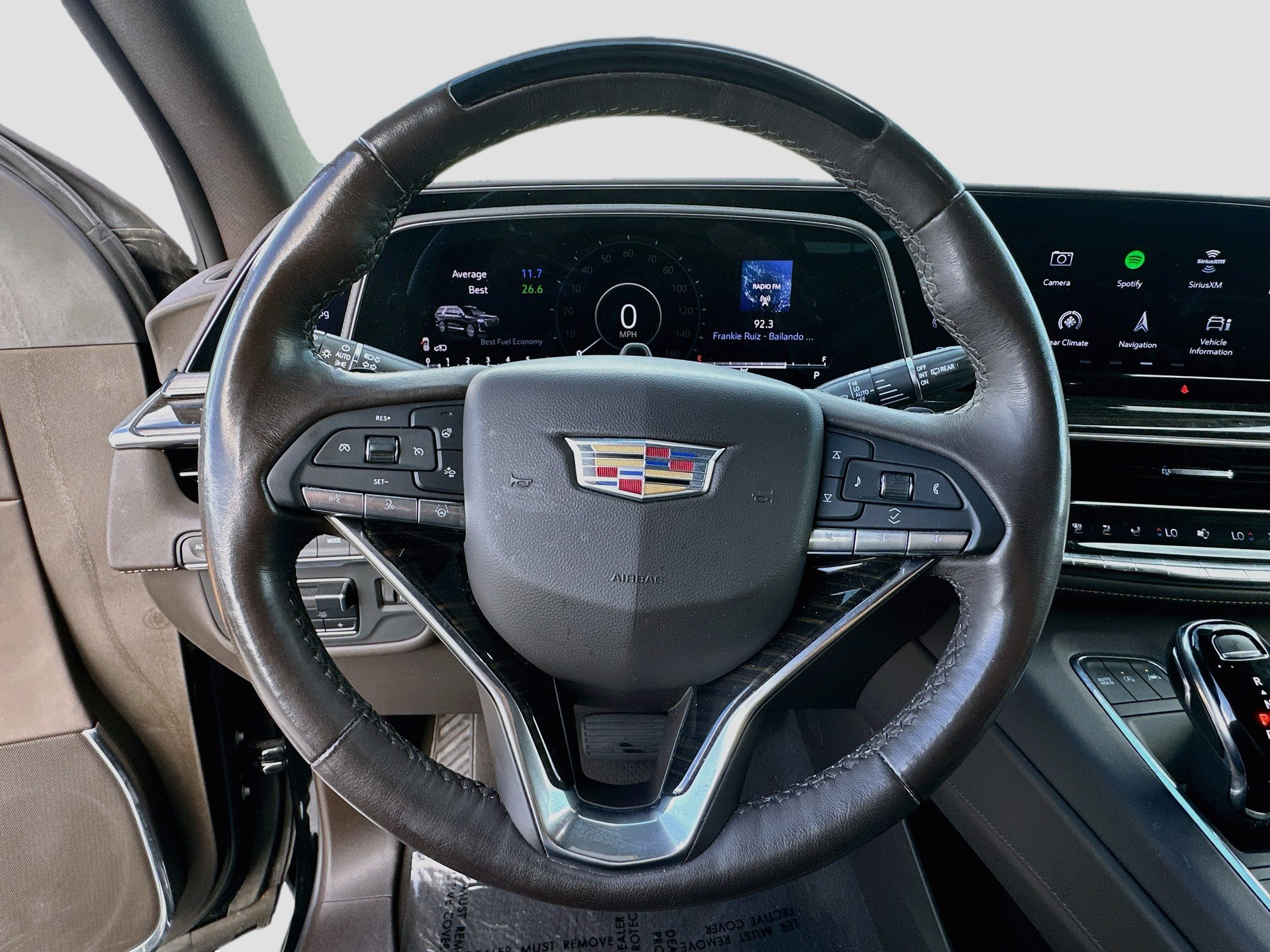 Used 2023 Cadillac Escalade ESV Premium Luxury w/ Performance Package AWD/4WD image 11