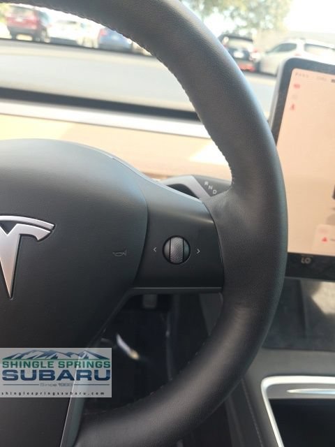 Used 2023 Tesla Model Y Long Range AWD/4WD image 31