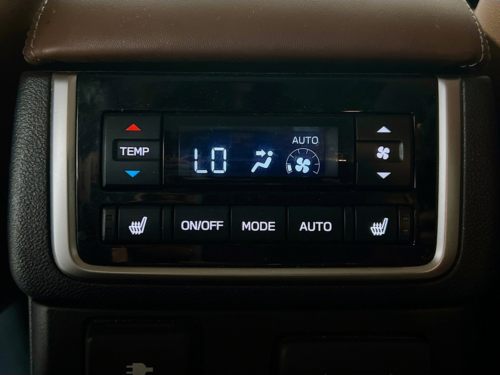 Used 2020 Subaru Ascent Touring image 20