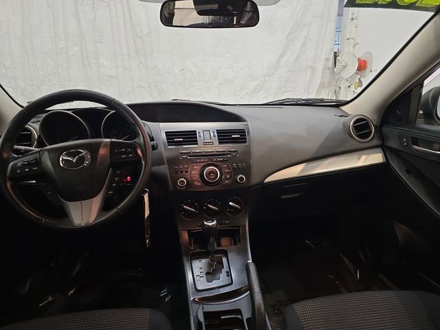 Used 2012 MAZDA MAZDA3 i Touring image 13