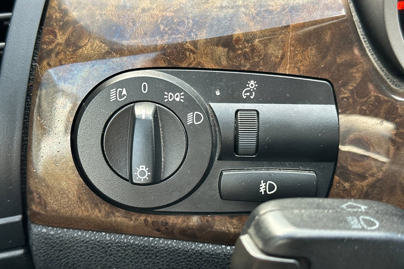 Used 2007 BMW Z4 3.0si image 28