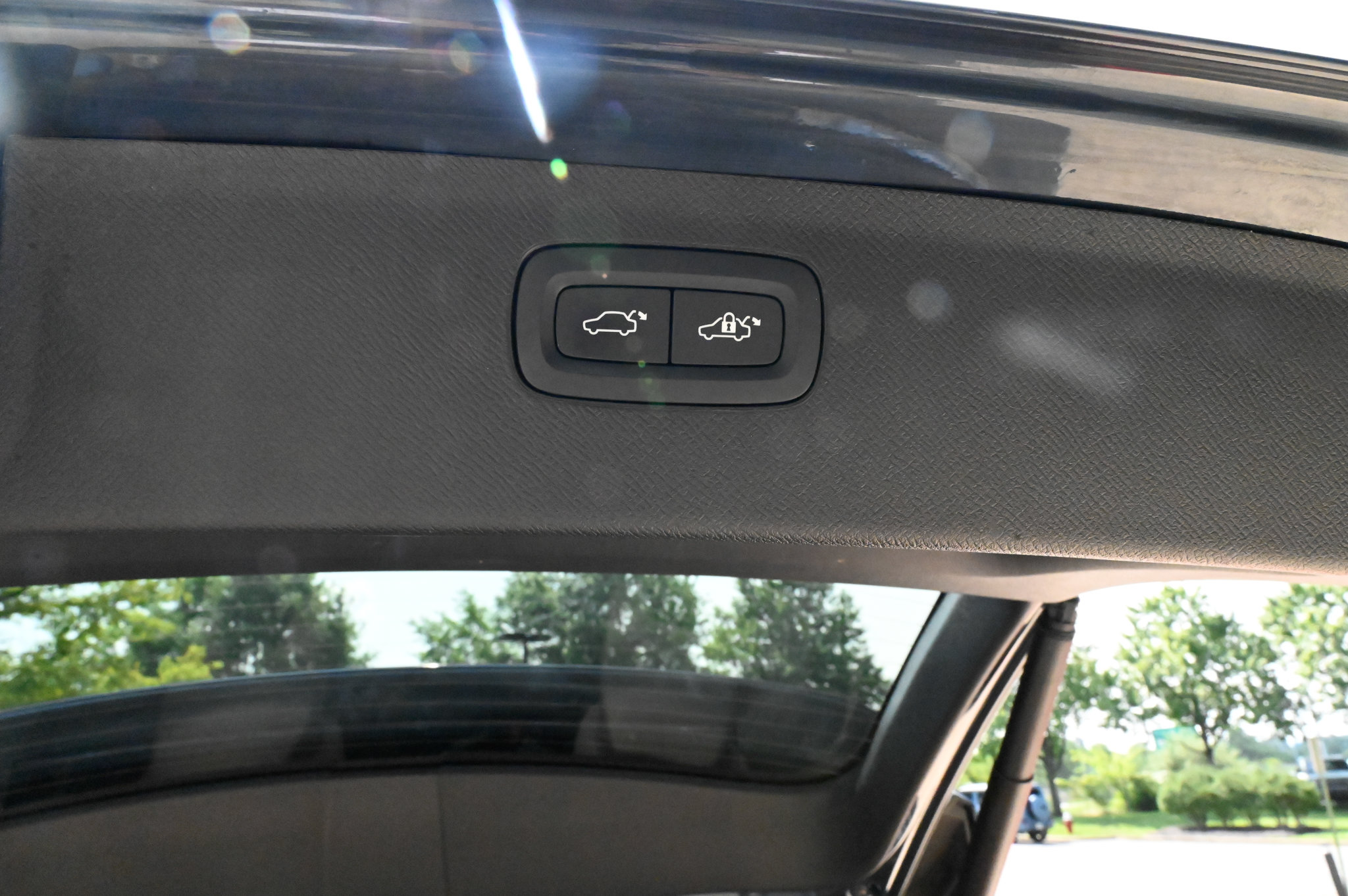 Used 2023 Volvo XC90 B6 Plus AWD/4WD image 47