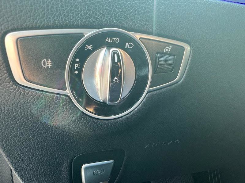 Used 2018 Mercedes-Benz E 300 4MATIC w/ Premium 2 Package (Q02) image 23