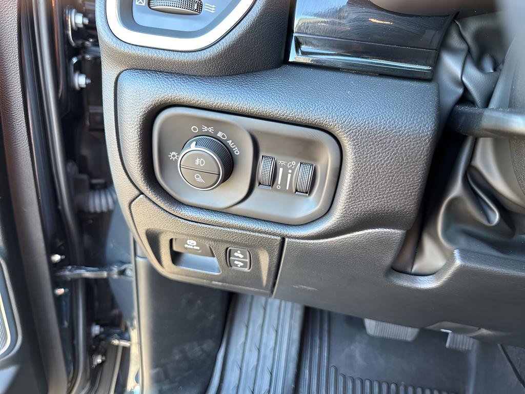 New 2026 RAM 1500 Laramie w/ Night Edition image 28