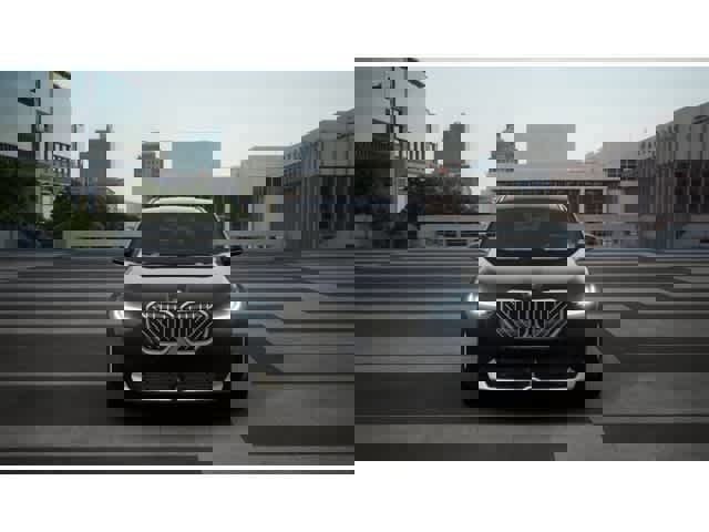 New 2025 BMW X3 xDrive30i image 3