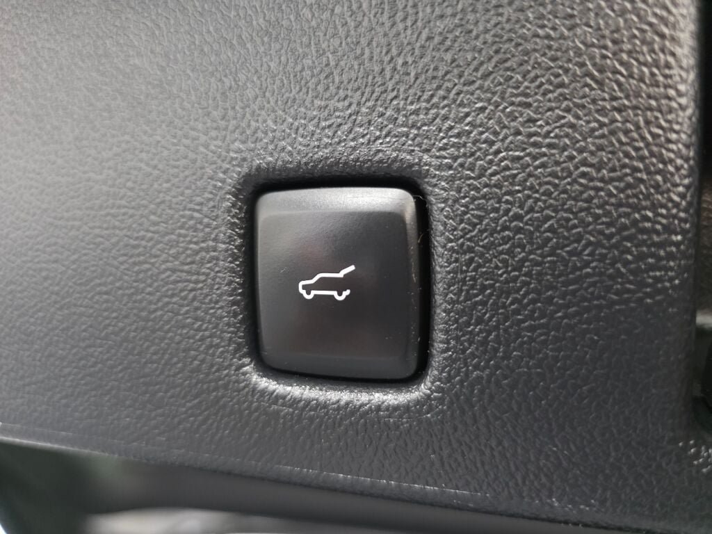 Used 2023 Ford Escape ST-Line Select AWD/4WD image 18
